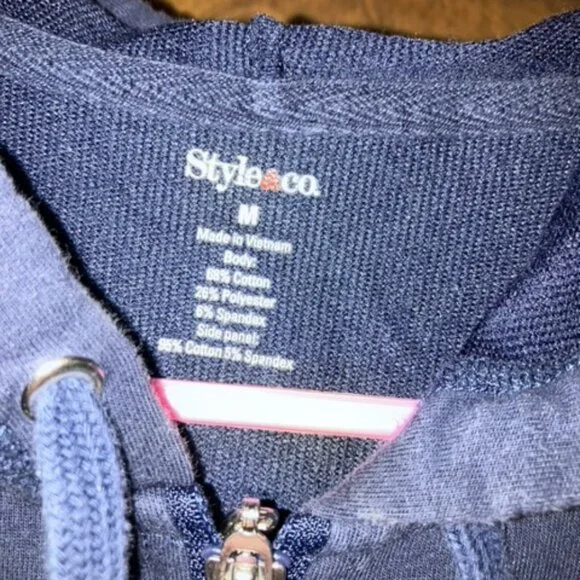 Style & Co Blue Medium Zippered Hoodie Akron University Zips Happy Roo Zippy - Picture 2 of 4